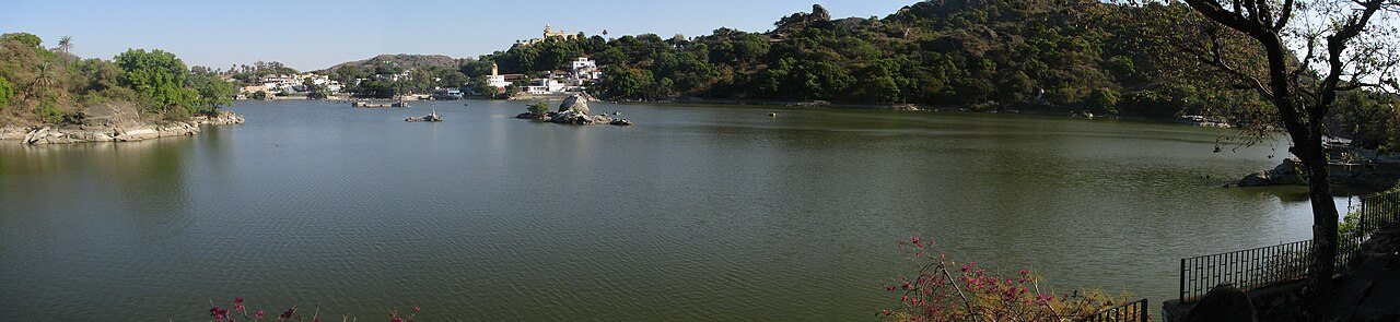 Description: Panaromic view of Nakki lake at Mount Abu.
Place: Mount Abu
Creator: Mohit Aggarwal

Date: 11 April, 2009.